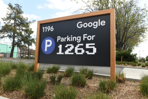 Googles Mass Timber Project includes wayfinding for parking Googles Mass Timber Project includes wayfinding for parking