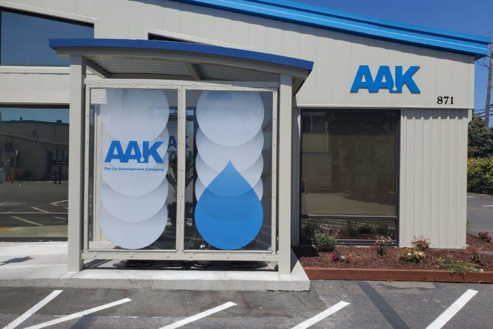 AAK
